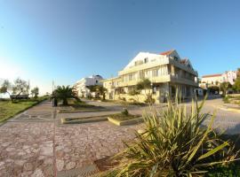 Aura Boutique, hotel en Lixouri