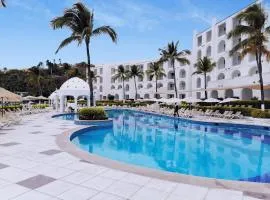 만사니요에 위치한 호텔 Sierra Mar All Inclusive at Tesoro Manzanillo