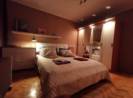 Hotel fotoğraf: Spacious quiet apartment next to Arena Armeec and Metro station GM Dimitrov