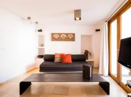 Hotel Photo: HOMES XERECA - DUPLEX WITH TERRACE - RB