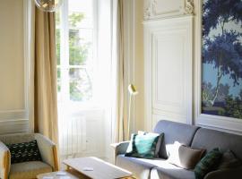 होटल की एक तस्वीर: Eden blue, Lovely flat, bright & cosy in Lyon