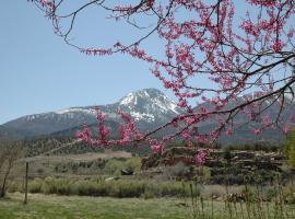 Hotel Photo: Kelly Place Bed & Breakfast