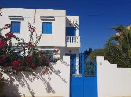 Hotel Photo: Maison les Palmiers 300m de la plage