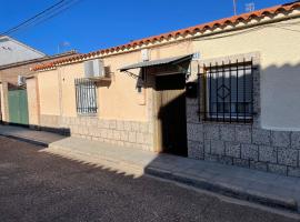 Fotos de Hotel: Casa Alberche a 9Km Talavera