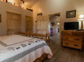 Calhoun House Inn & Suites, Hotel in Bryson City