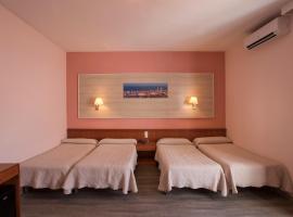 四国酒店，位于巴塞罗那的酒店