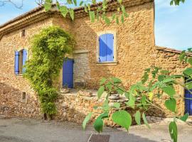 Hotel foto: Nice Home In Saint Victor La Coste With Kitchen