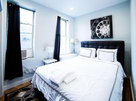 Hotel fotografie: NEWLY RENOVATED HEART OF LOWER EAST SIDE 2BR 1BA, 5 MIN WALK TO SOHO, 1 BLOCK TO WHOLE FOODS, WASHER DRYER!