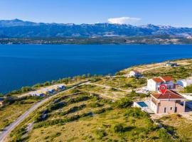 Hotel Photo: Stunning Home In Novigrad With House Sea View