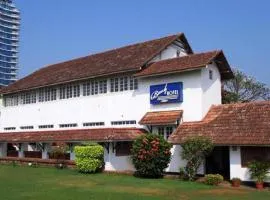 Beach Heritage Hotel