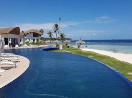 호텔 사진: Apartamento en el mar Caribe, Playa Escondida Resort & Marina