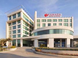 Hotel foto: Ramada Hotel & Suites by Wyndham Izmir Kemalpasa