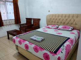 מלון צילום: Hotel Arjuna Sari Bandungan