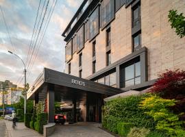 BERD'S Hotel, hotel di Chişinău