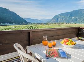 Hotel fotoğraf: Nel verde fra Bolzano, Caldaro e la Weinstrasse