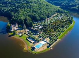 Hotel foto: Camping Le château du gibanel