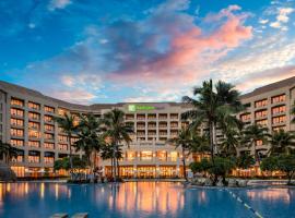 Holiday Inn Resort Sanya Bay by IHG, hotel in Sanya
