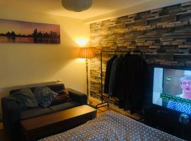 Fotos de Hotel: Private double bedroom Glasgow Westend COP26