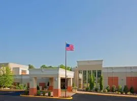 Armoni Inn & Suites