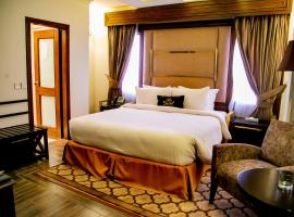 Gambaran Hotel: Saffron D'or Hotels