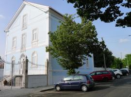 A picture of the hotel: Casa de São Bento St Benedict House