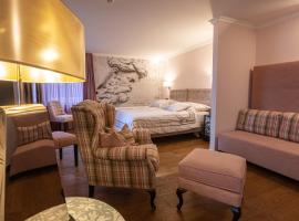 होटल की एक तस्वीर: Home Hotel Arosa