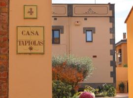 A picture of the hotel: Casa TAPIOLAS