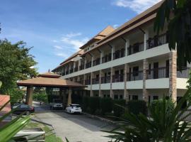 A picture of the hotel: phuriburi resort