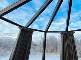 North Experience Basecamp, hotel in Melen