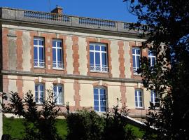 A picture of the hotel: Demeure de la Garenne