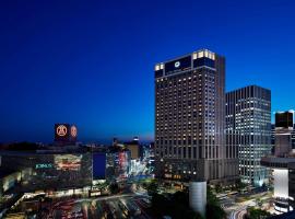 รูปภาพของโรงแรม: Yokohama Bay Sheraton Hotel and Towers