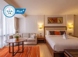 Hotel Photo: Oakwood Residence Sukhumvit 24 - SHA Extra Plus