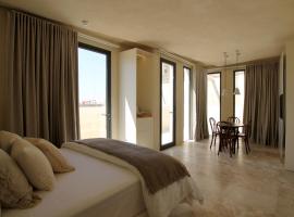 Hotel Foto: The King George Village Boutique Living