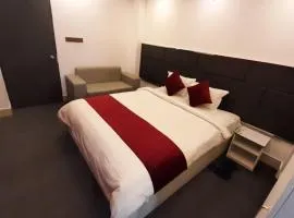 The Grand Mafi Hotel & Suites