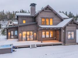 Hotel Photo: Spanish Peaks Highlands Cabin 45