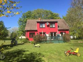 Gutspark Schwarbe mit Reiterhof - Ferienhaus 3、Mattchowのホテル