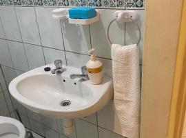 Хотел снимка: Toke homestay nr 37 omatjene street Cimbabacia