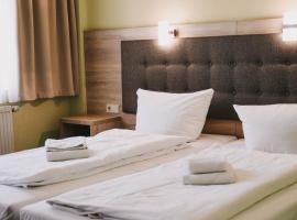 Hotel-Pension ODIN, ξενοδοχείο στο Βερολίνο