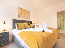 Hotel Photo: BEST PRICE - Superb Brand New Southampton City Apartments, Single Beds or King Size & Sofabed - AMAZING location FREE PARKING