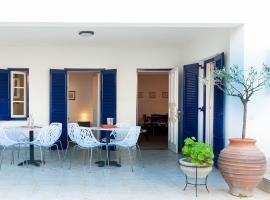 Hotel Photo: Thanos Luxury Apartment in Spetses