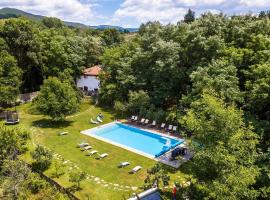 Hotel fotoğraf: Garmen Hills Guest Houses