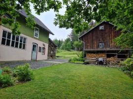 รูปภาพของโรงแรม: Ferienwohnung im Wald, für Naturfreunde