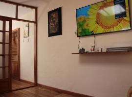 รูปภาพของโรงแรม: Mini departamento centro histórico en San Blas