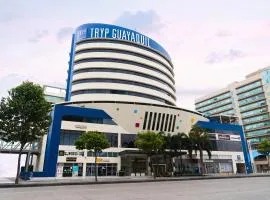 TRYP by Wyndham Guayaquil Airport, hotel di Guayaquil