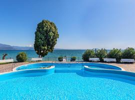 호텔 사진: San Sivino Apartments with pool by Wonderful Italy