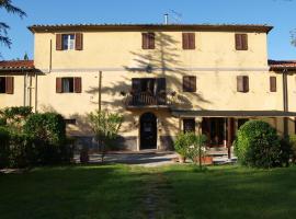 Hotel Photo: Agriturismo Fattoria di Fiocina