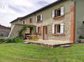 Foto di Hotel: Chambres d'Hôtes Ondine et Igor