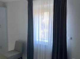 Foto di Hotel: Centru Vechi Apartament