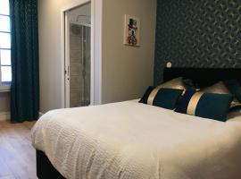 Hotel Photo: Logis Le Cheval Blanc