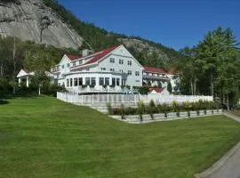 White Mountain Hotel and Resort